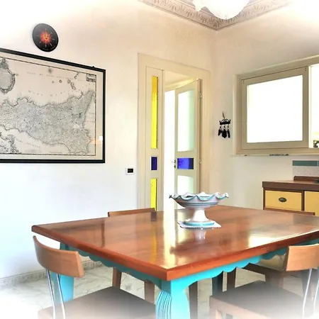 Domus Osterio Magno Apartment *